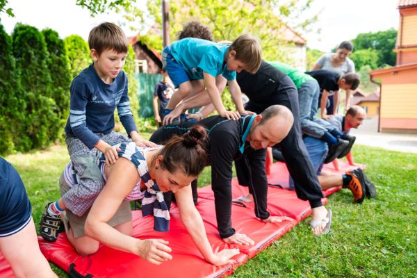 Vzdělávali jsme dospělé s&nbsp;dětmi v&nbsp;ZŠ MNIŠÍ